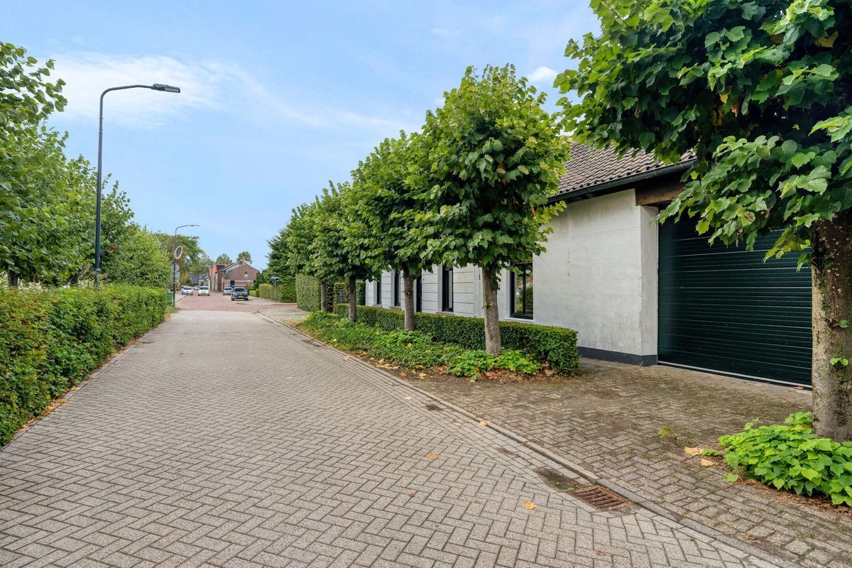 Oude Bredaseweg 19 Photo Blur 67