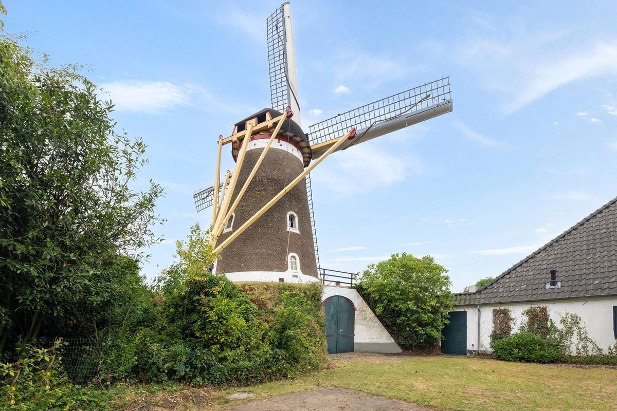 Oude Bredaseweg 19 Photo Blur 72