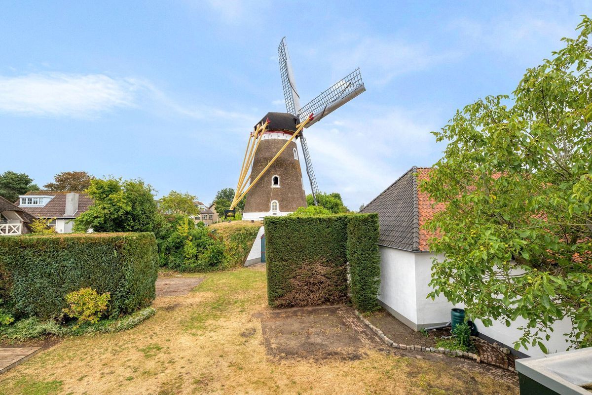 Oude Bredaseweg 19 Photo Blur 64