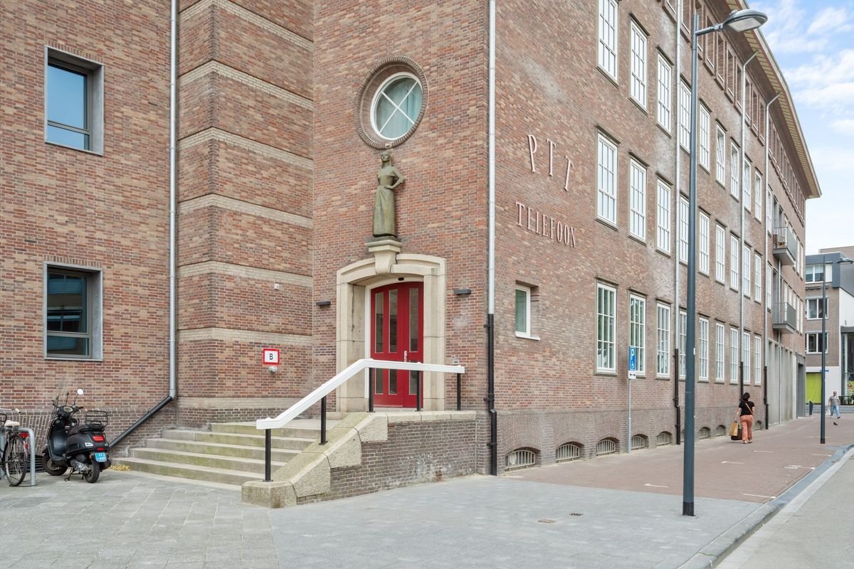 Oude Vest 6 - D4 Photo Blur 50