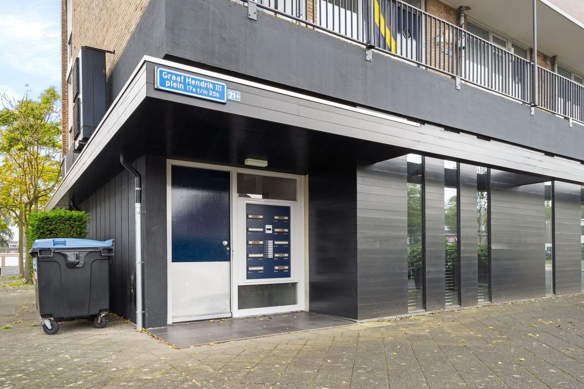 Graaf Hendrik III plein 17 - A Photo Blur 27