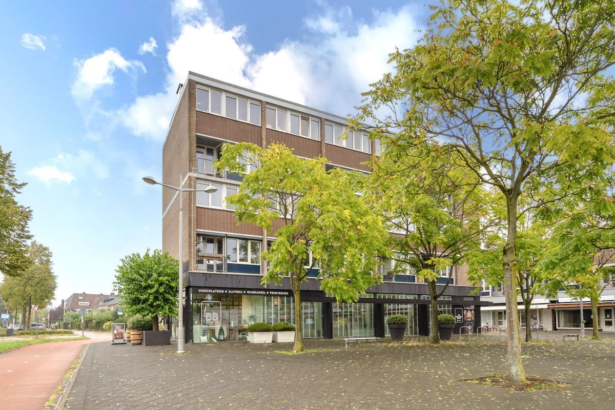 Graaf Hendrik III plein 17 - A Photo Blur 30