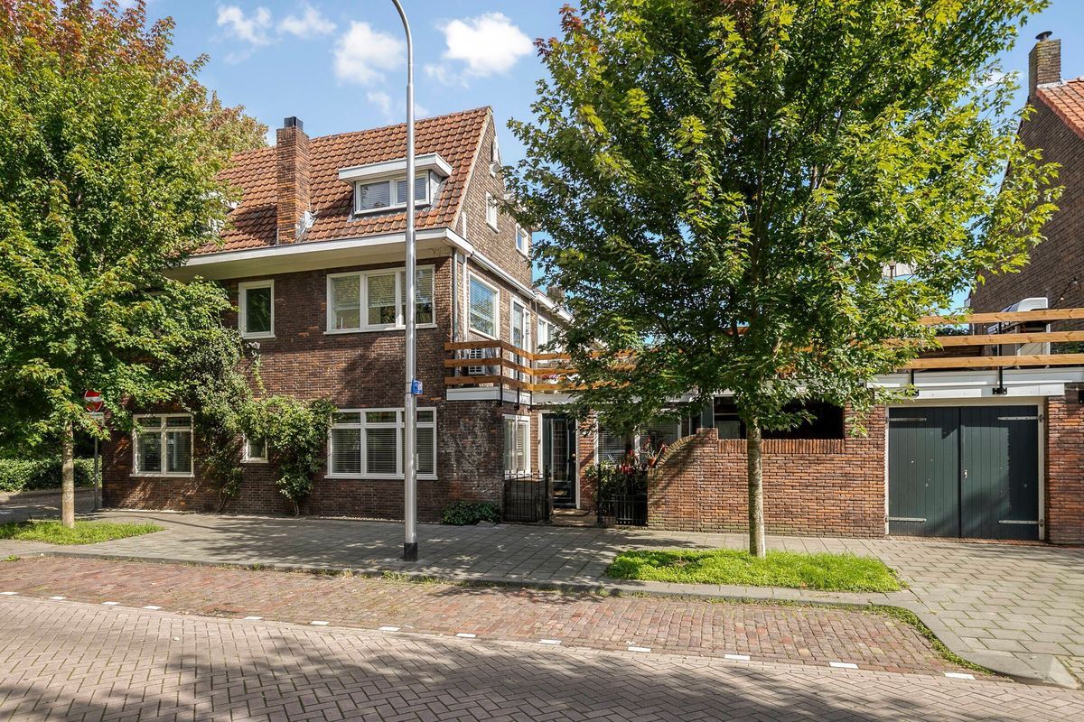 Armhoefstraat 2 Photo Blur 0