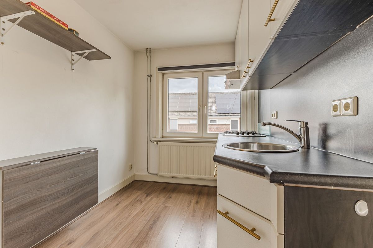 Sluisstraat 56 - A Photo Blur 8