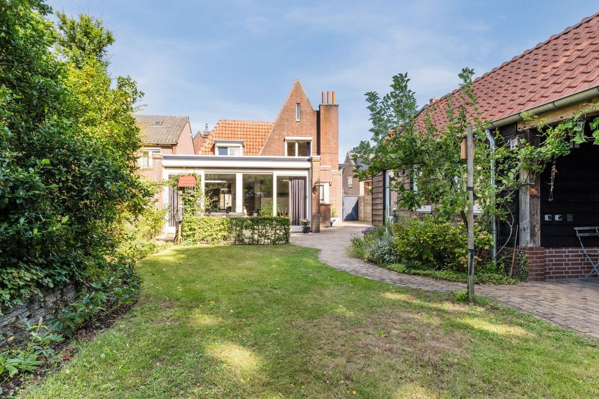 Gerardus Majellastraat 24 Photo Blur 5