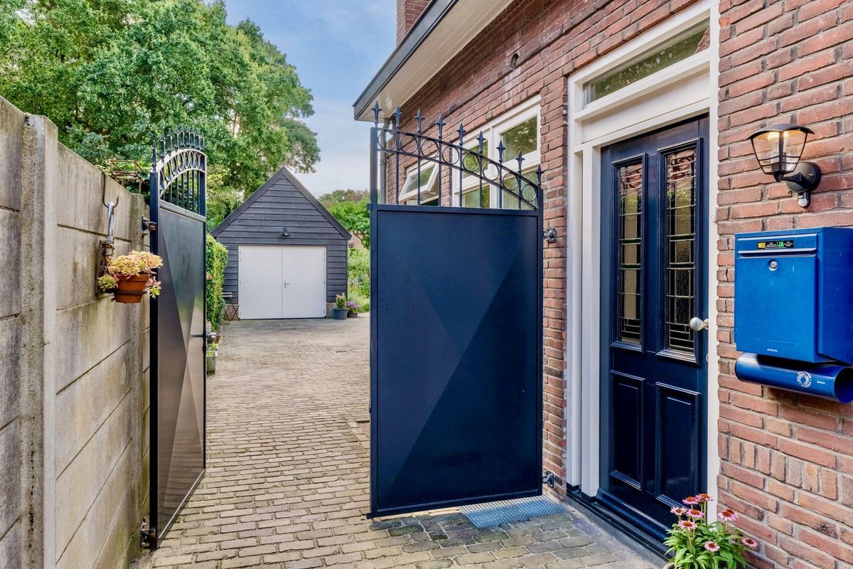Gerardus Majellastraat 24 Photo Blur 52