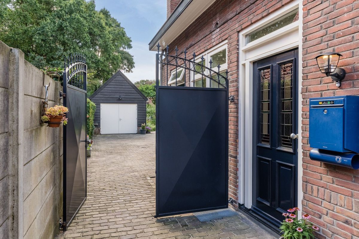 Gerardus Majellastraat 24 Photo Blur 10