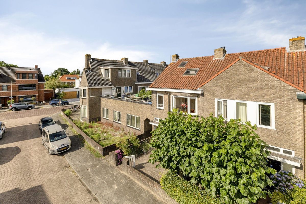 Zeisstraat 1 Photo Blur 50