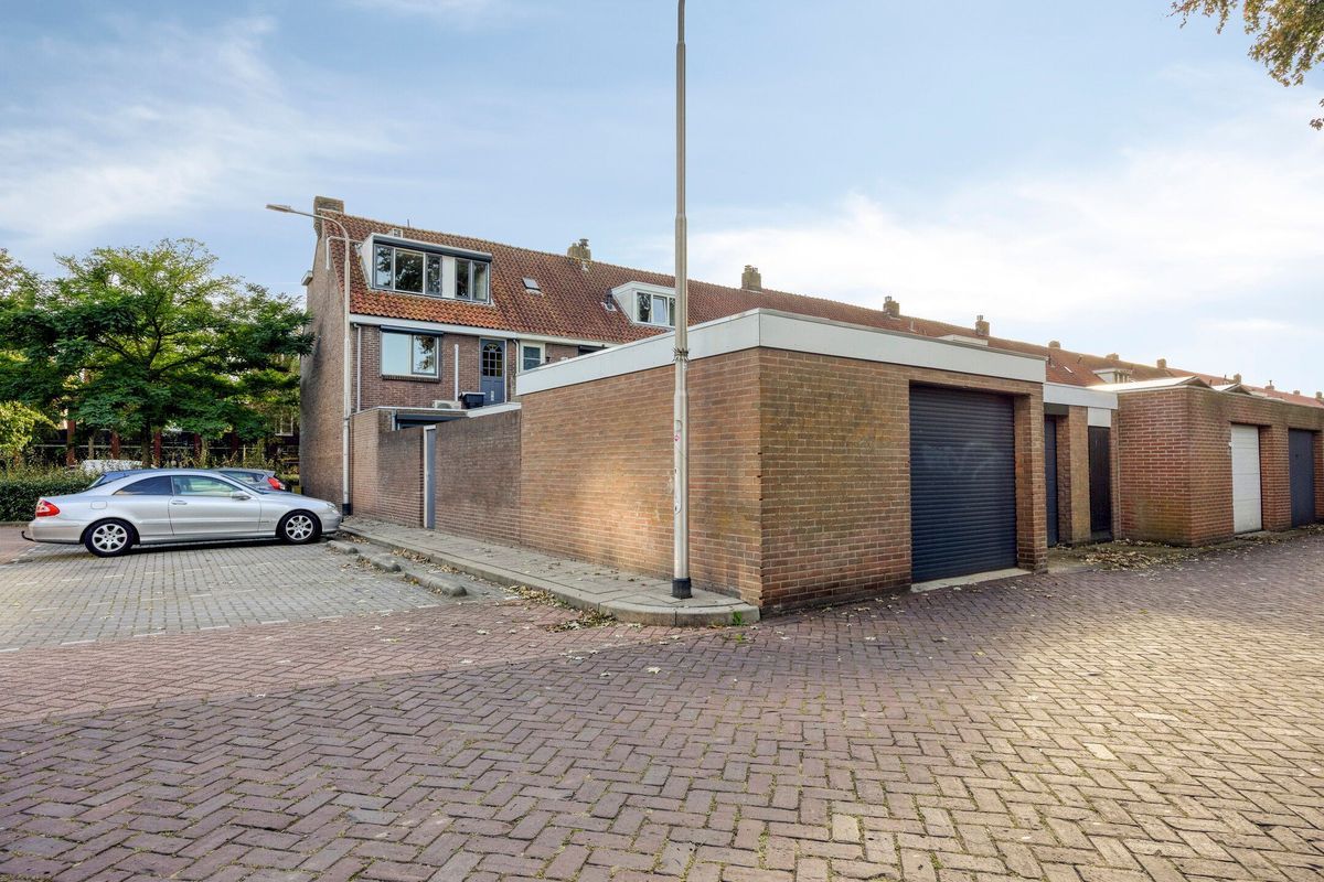 Hart van Brabantlaan 117 Photo Blur 33