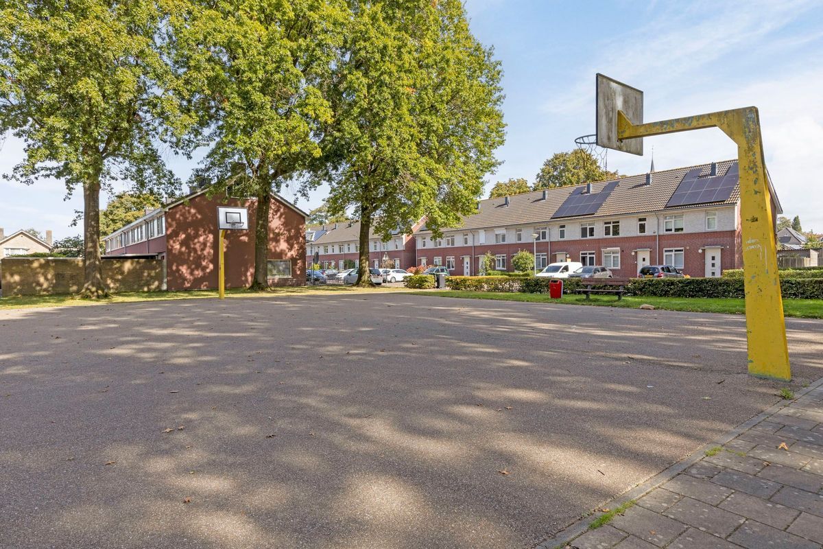 Baardwijksestraat 3 - d Photo Blur 25