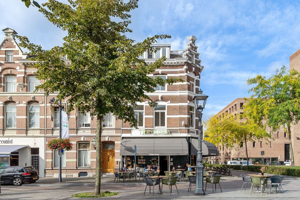 Stationsplein 7 - C1 Photo Blur 22