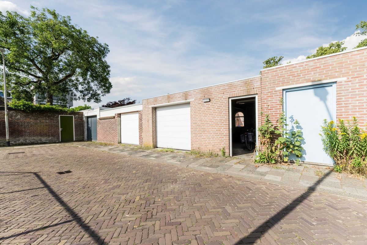 Diepenstraat 14 Photo Blur 27
