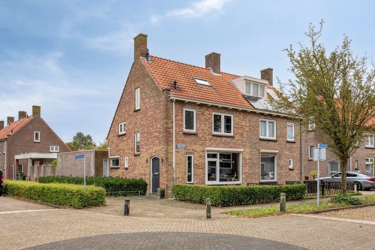 van Erpstraat 1 Photo Blur 0