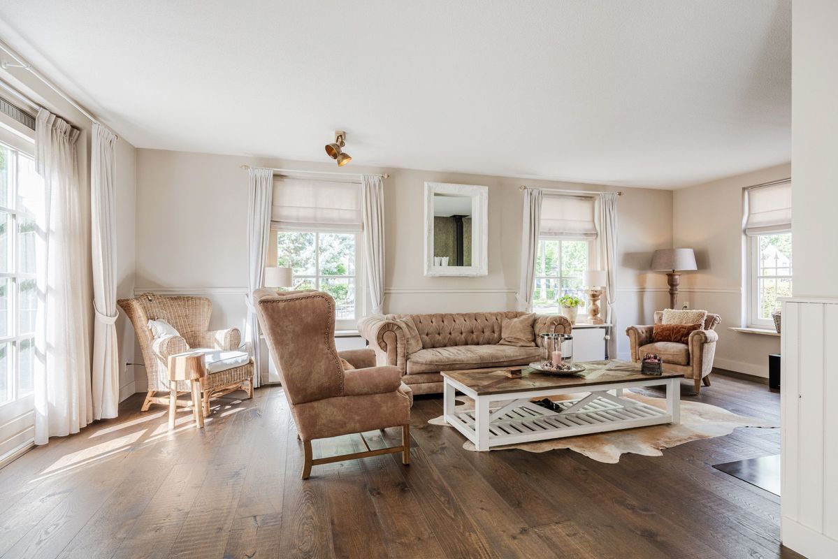 Langendijk 76 Photo Blur 8
