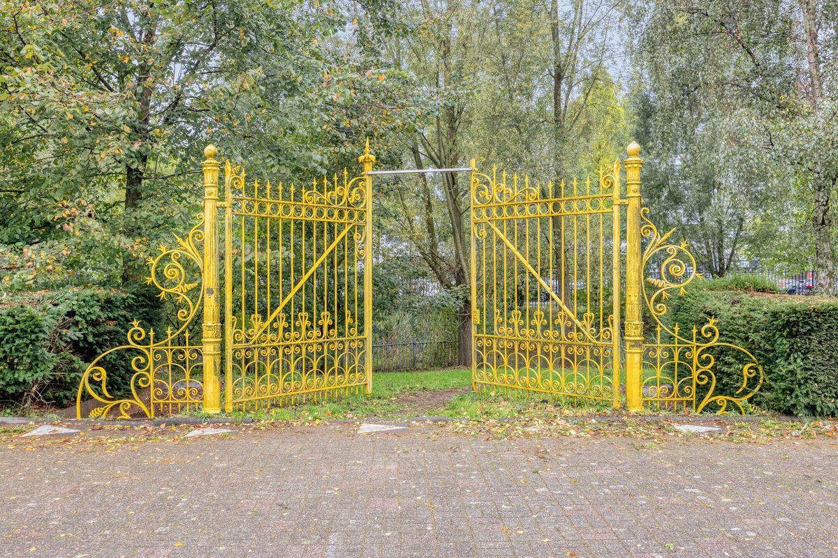 Bredaseweg 219 - a Photo Blur 43