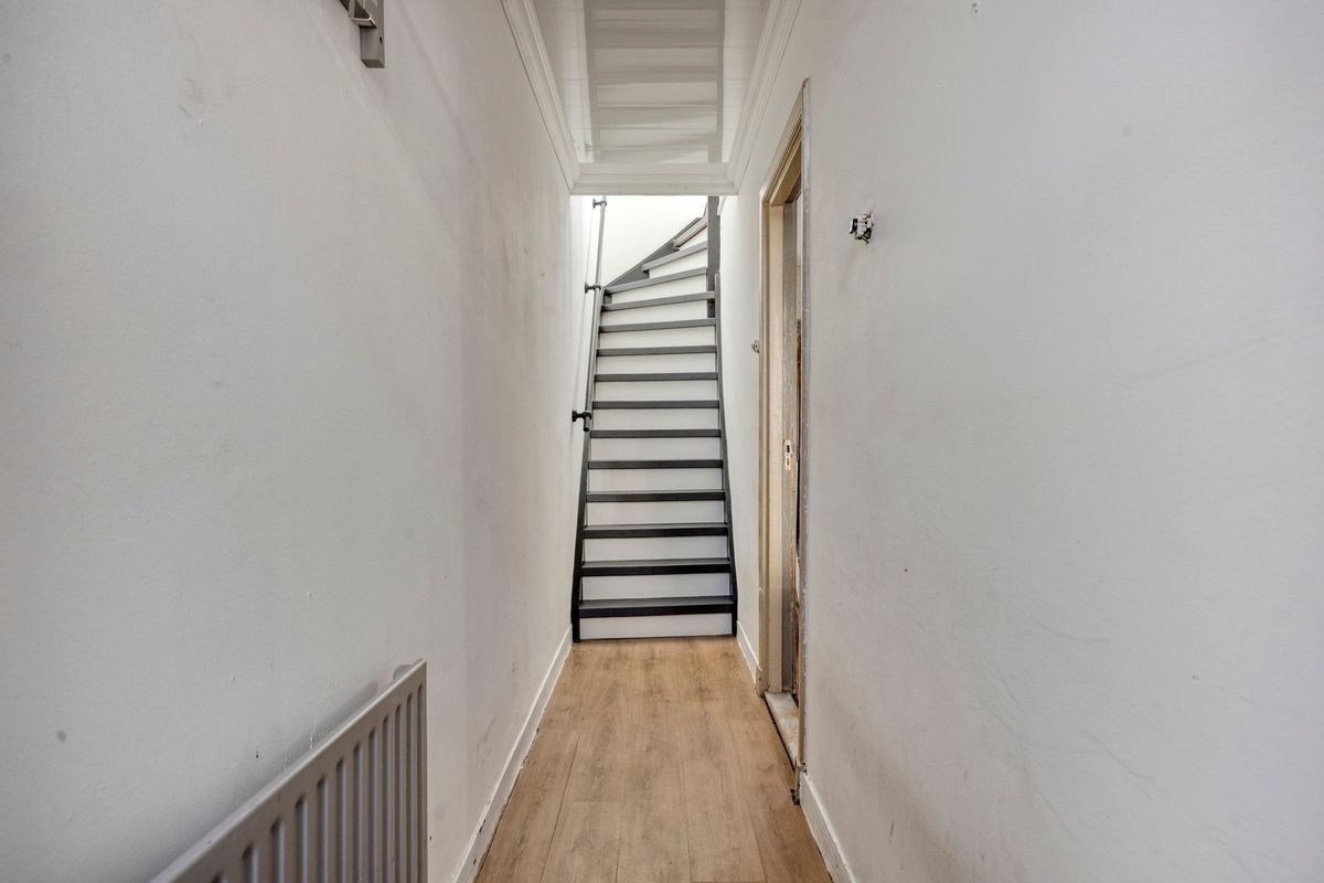 Pastoor van Beurdenstraat 61 Photo Blur 8