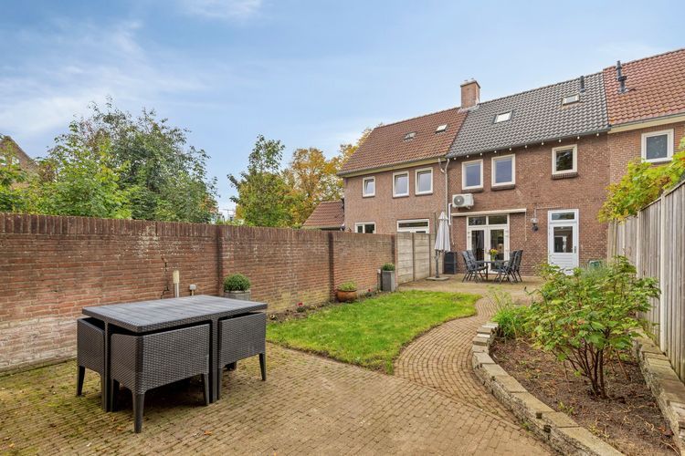 Mgr. Zwijsenstraat 4 Photo 1