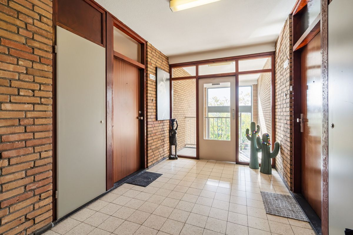 Lelystraat 2 - H108 Photo Blur 24