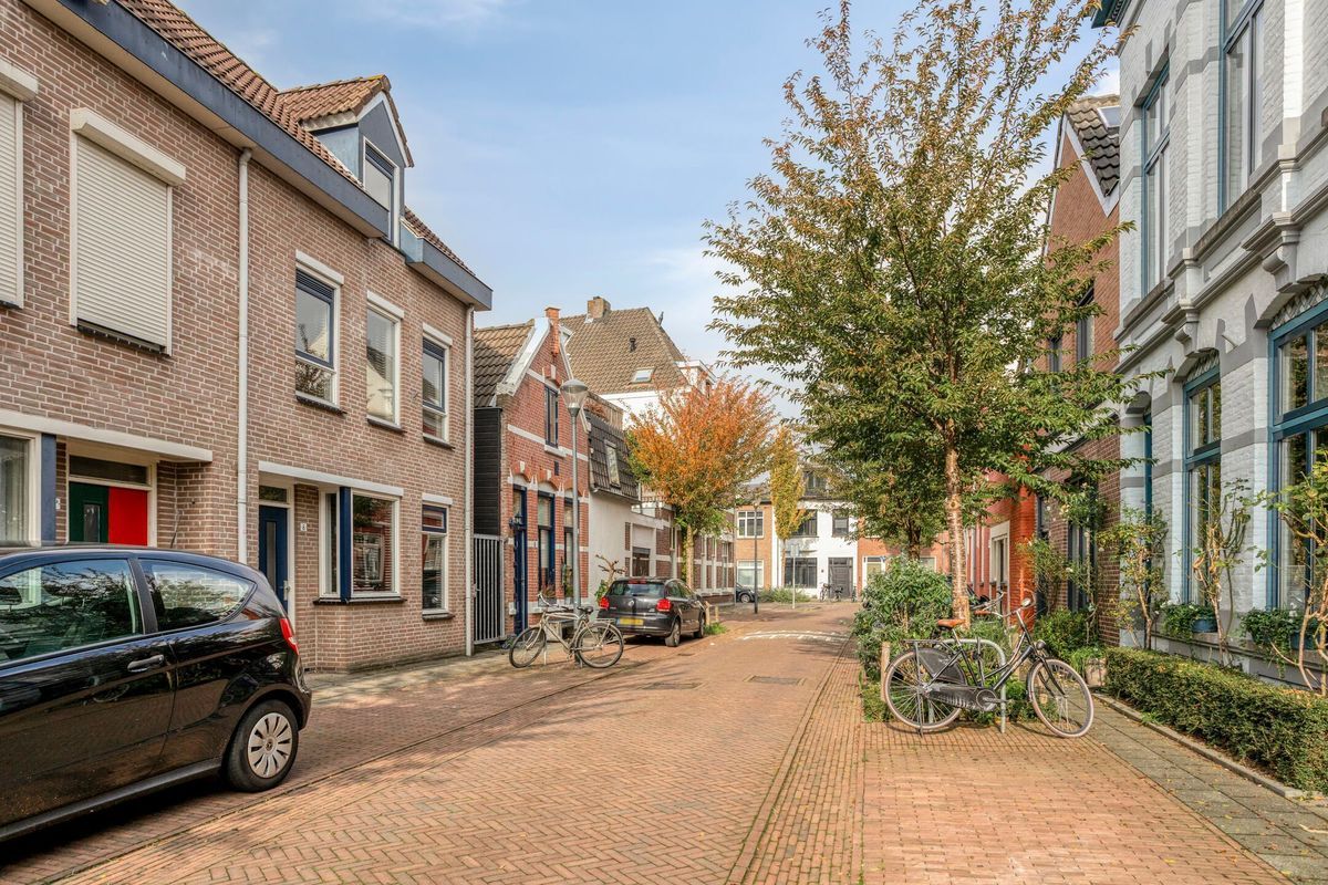 Tweede Markstraat 6 Photo Blur 54