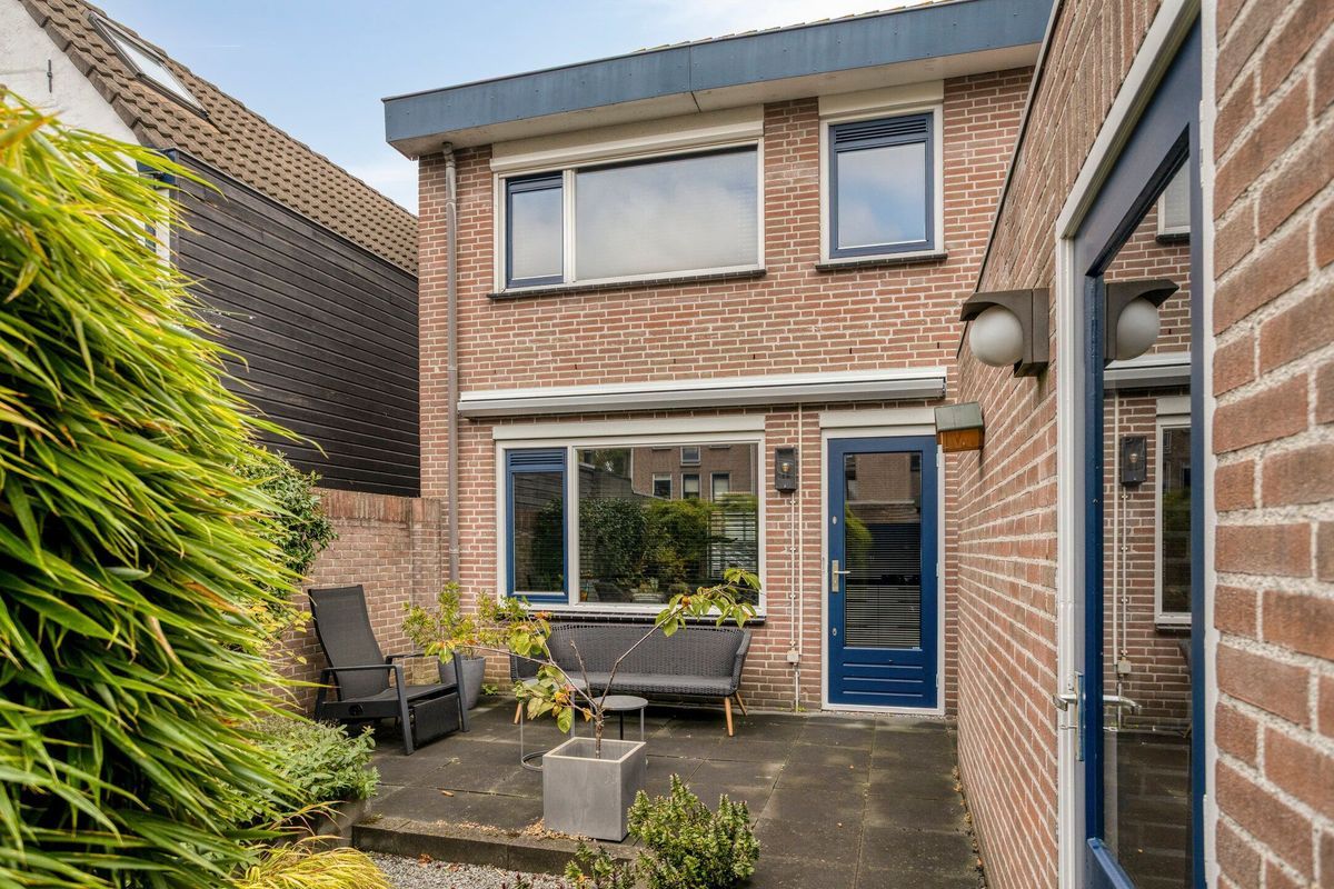 Tweede Markstraat 6 Photo Blur 44