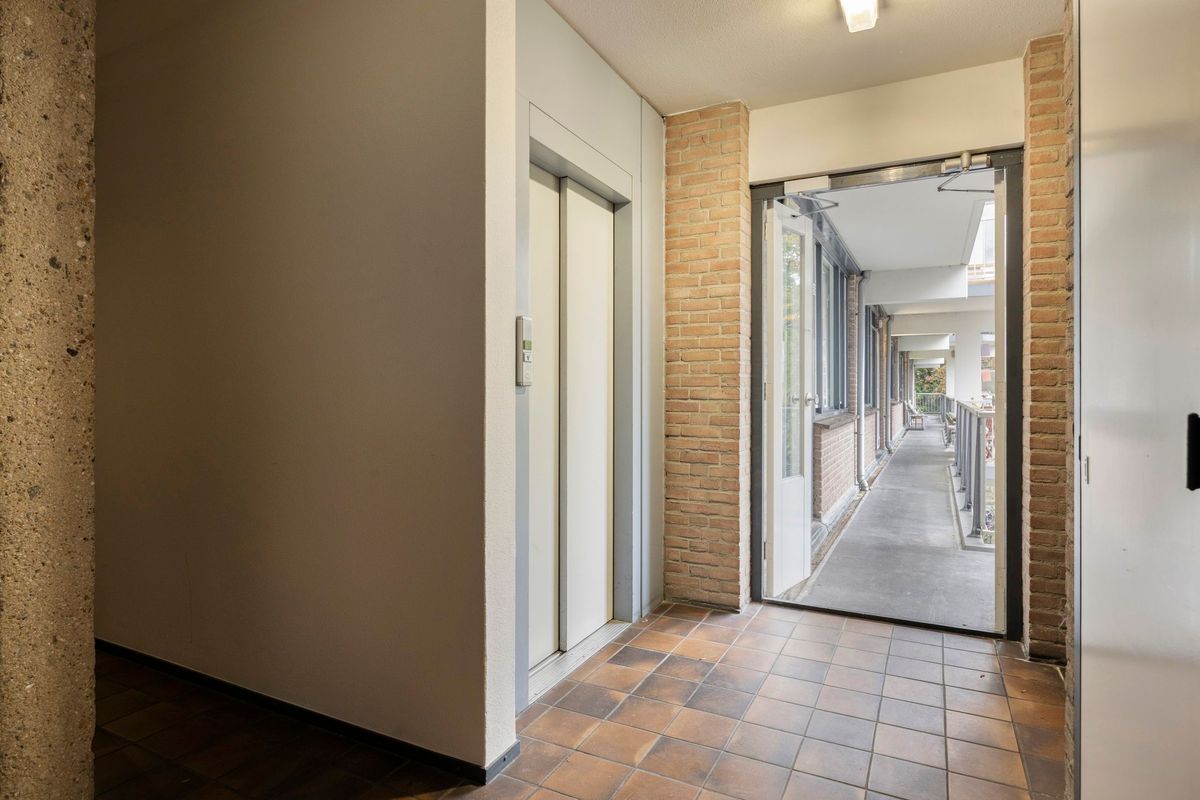 Emmastraat 18 Photo Blur 23