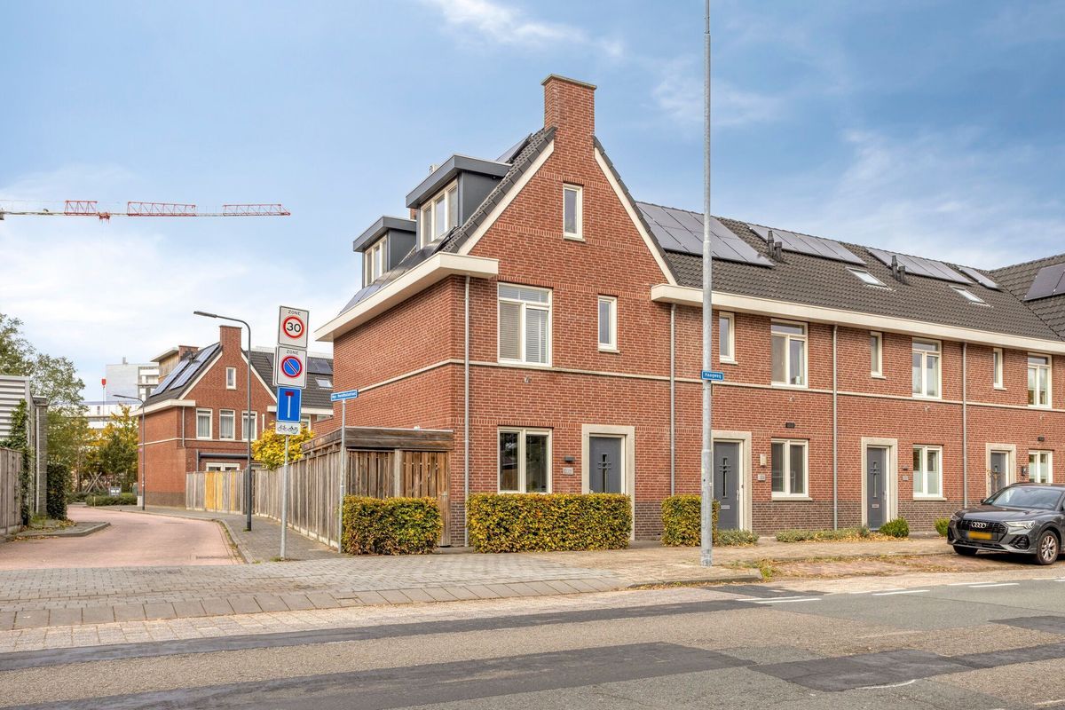 Haagweg 228 Photo Blur 0