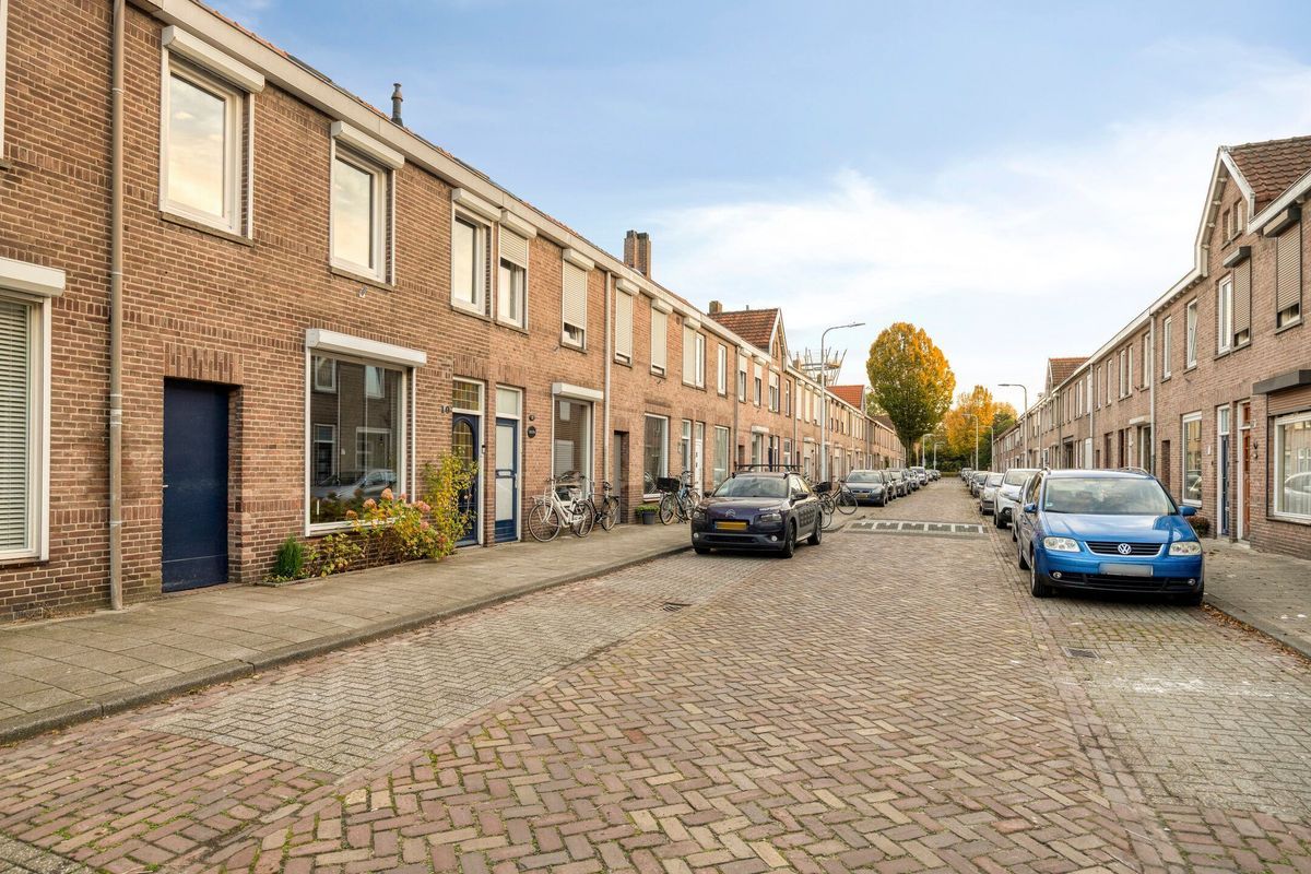 Arent van 's Gravesandestraat 10 Photo Blur 38