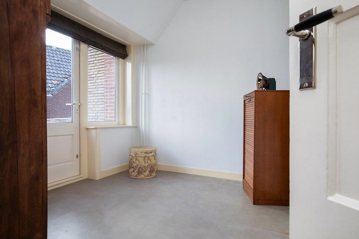 Binnenweg 112 Photo Blur 25