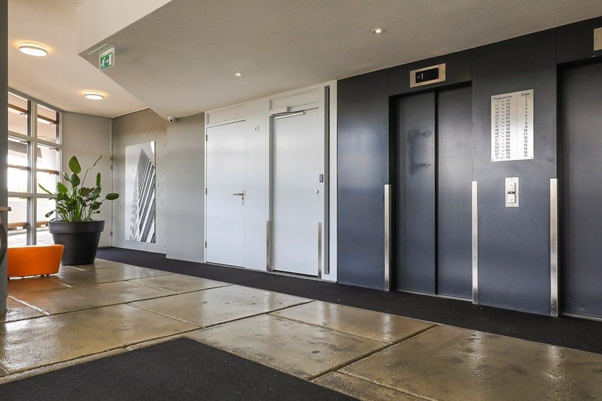 Ecuplein 49 Photo Blur 9