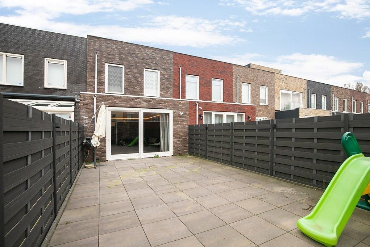 Prof. R. Casimirstraat 32-C Photo Blur 2