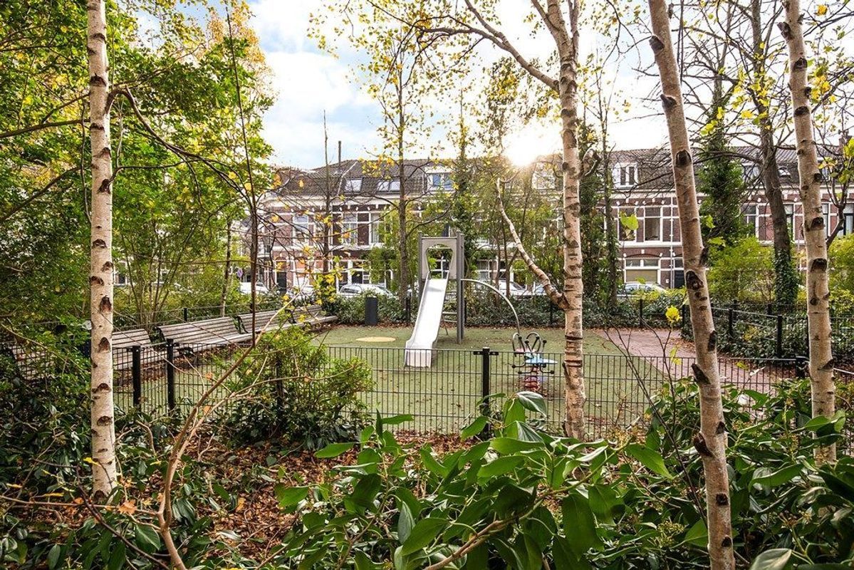 Leidseplein 33-ARD Photo Blur 29