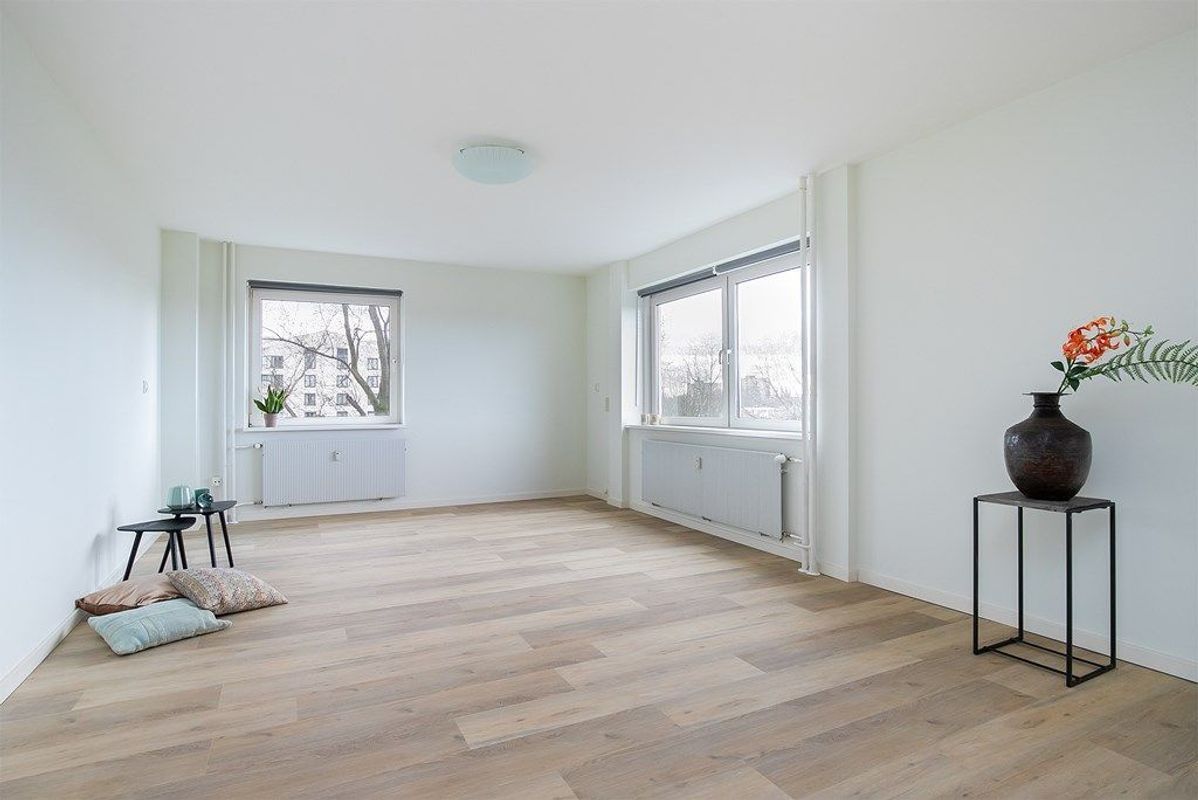 Robert Kochlaan 338 Photo Blur 3