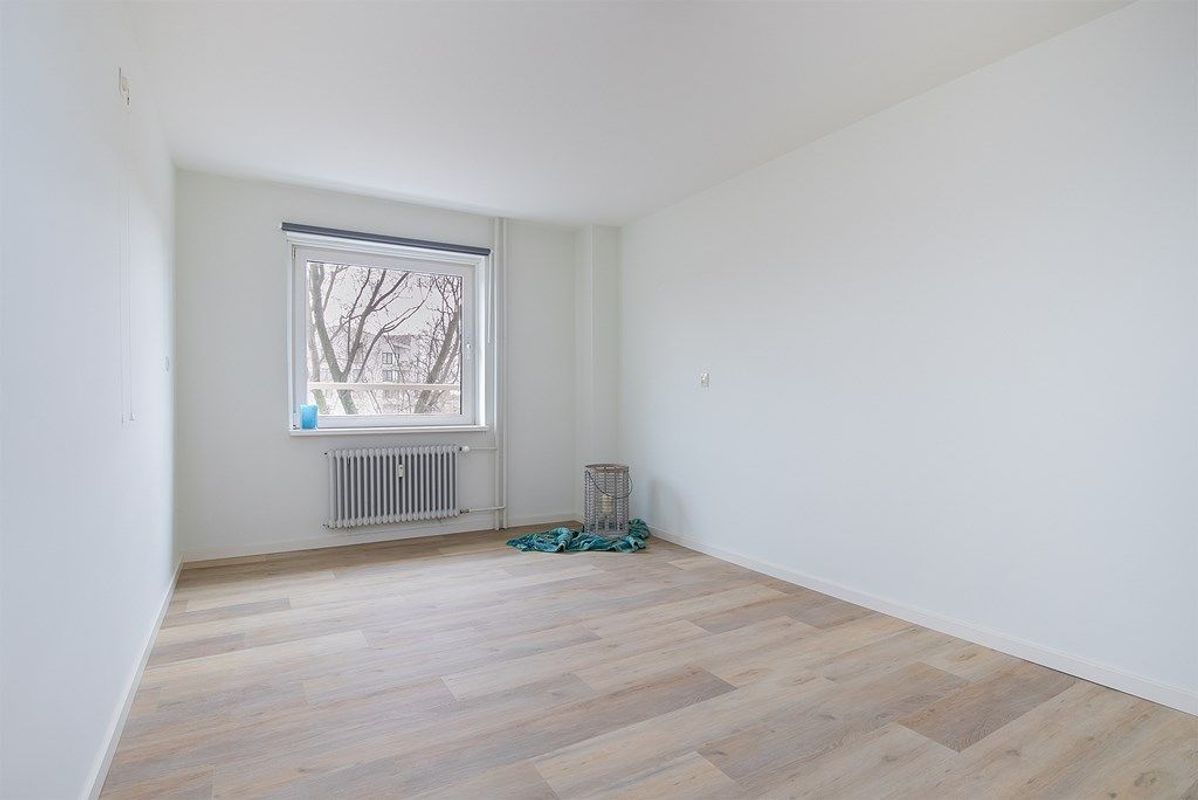 Robert Kochlaan 338 Photo Blur 12