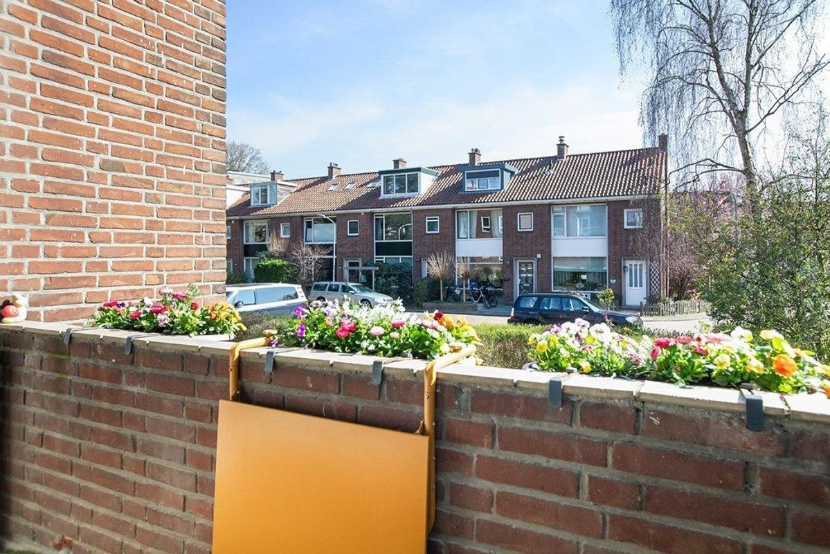 Plesmanlaan 26 Photo Blur 30