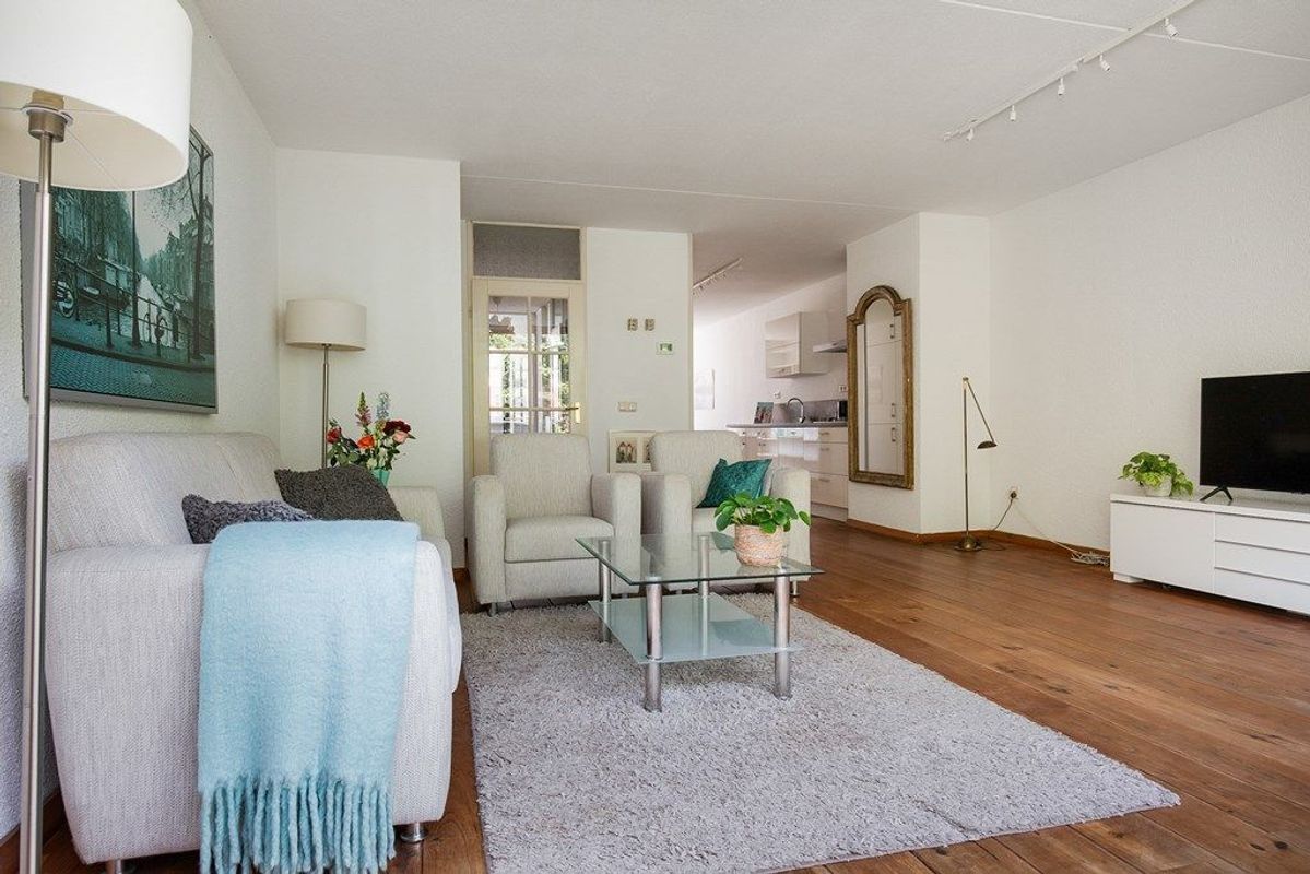 Engelenburg 128 Photo Blur 10