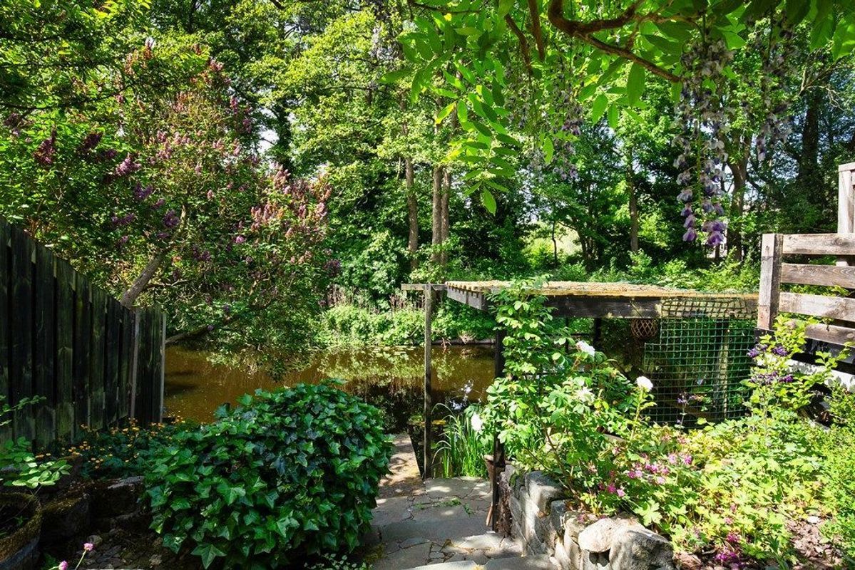 Engelenburg 128 Photo Blur 32