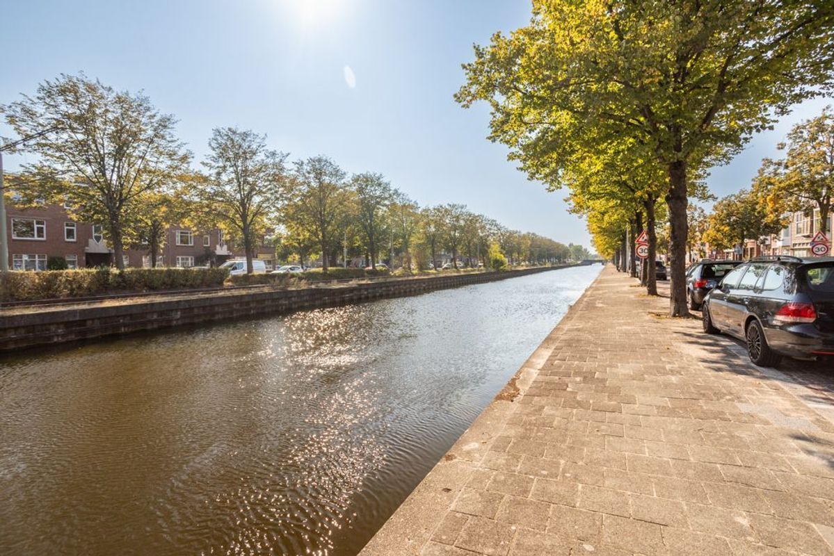 Loosduinseweg 1003 Photo Blur 26