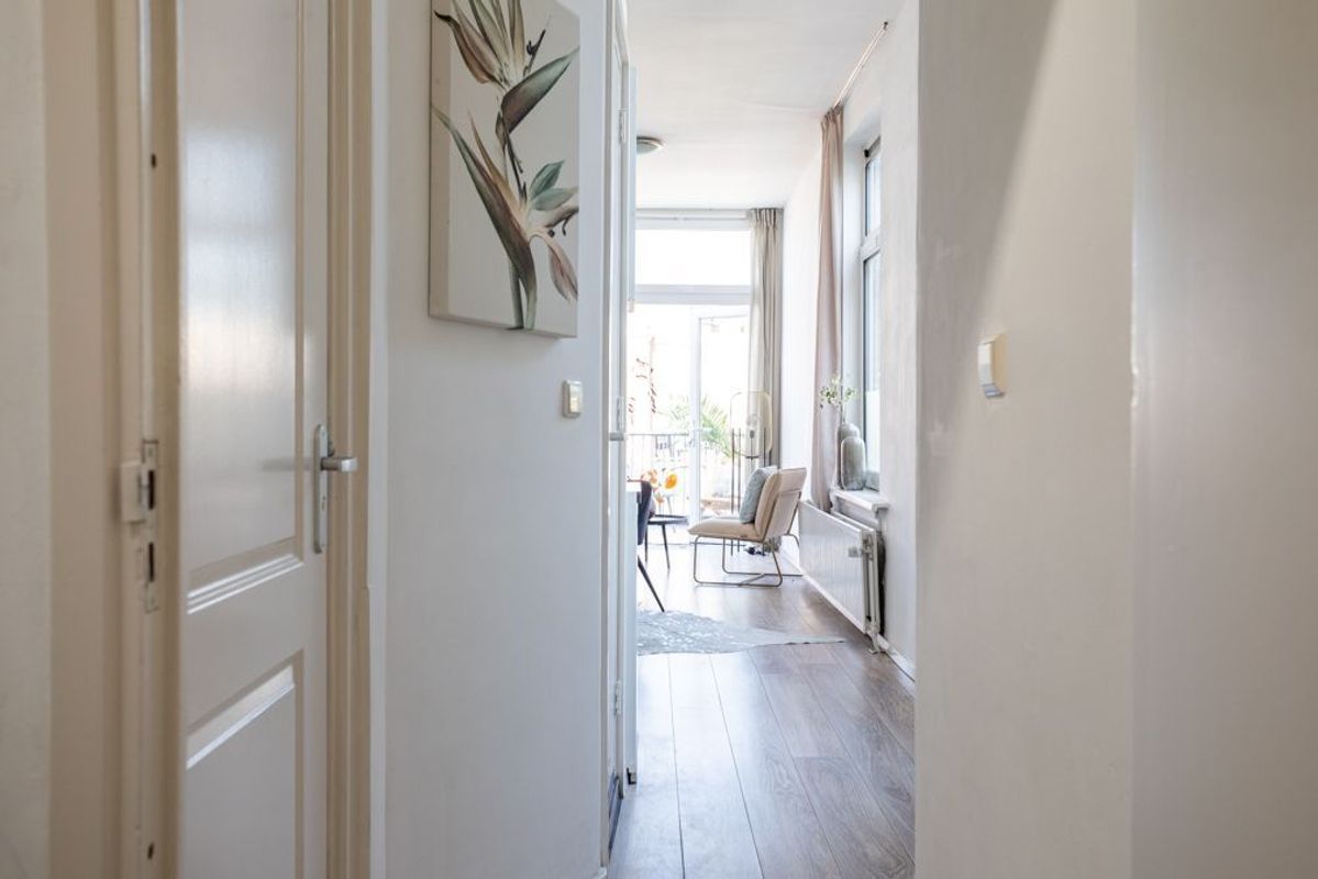 Loosduinseweg 1003 Photo Blur 18