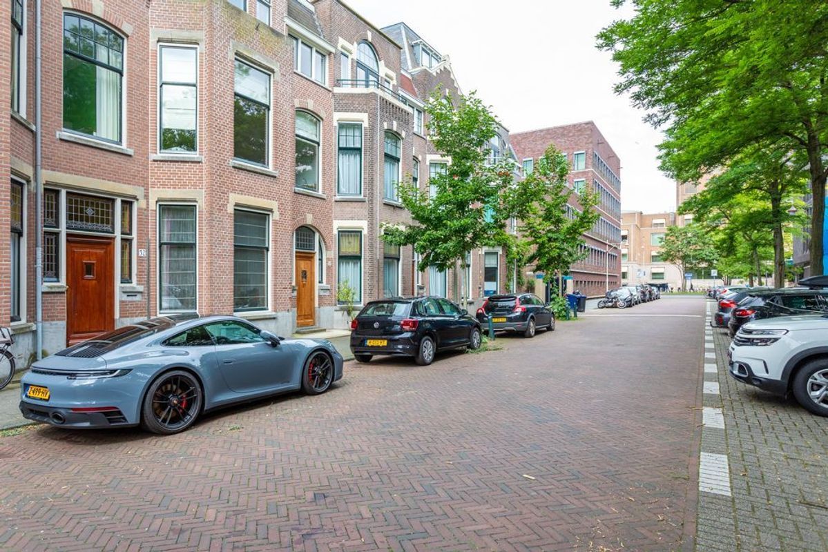 Bachmanstraat 52 Photo Blur 48