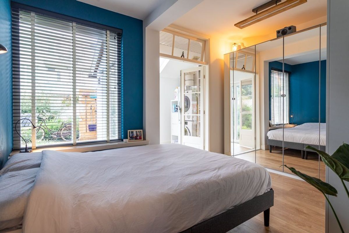 Kamperfoeliestraat 131 Photo Blur 13