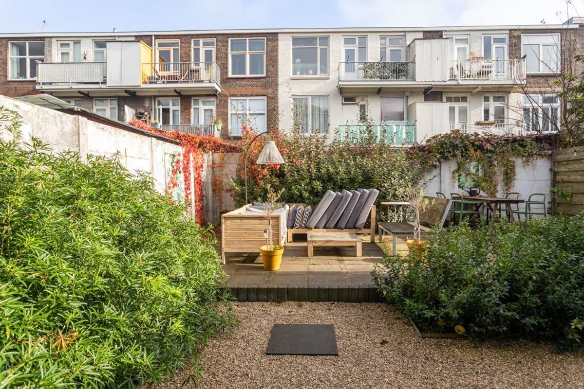 Kamperfoeliestraat 131 Photo Blur 12