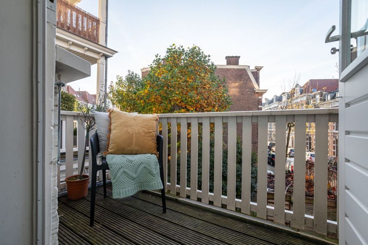 Laan van Meerdervoort 210A Photo Blur 16