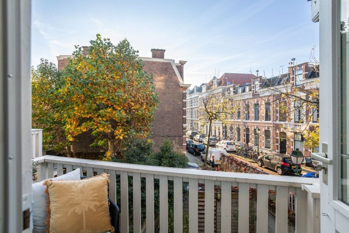 Laan van Meerdervoort 210A Photo Blur 17