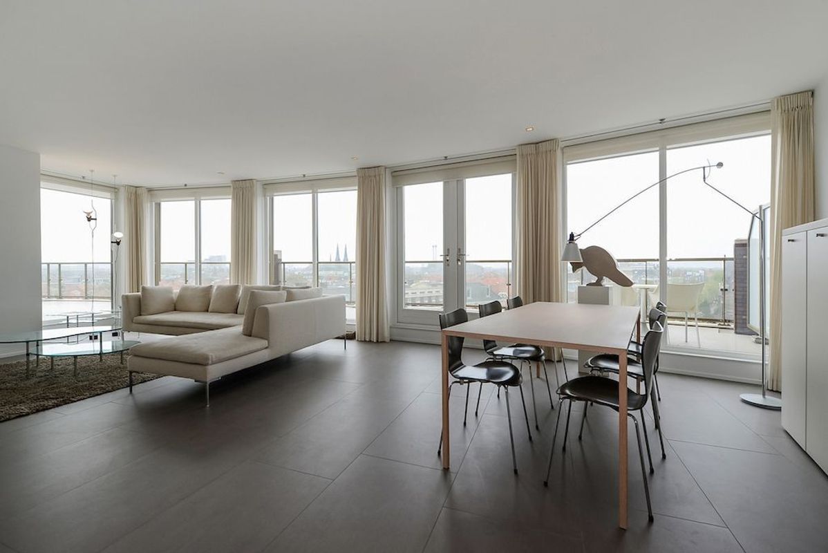 Carnegielaan 84 Photo Blur 0