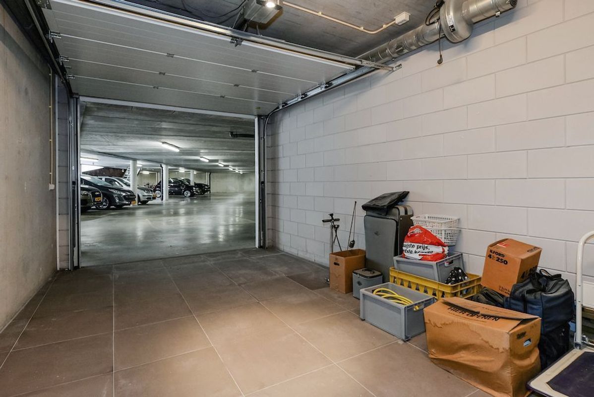 Carnegielaan 84 Photo Blur 25