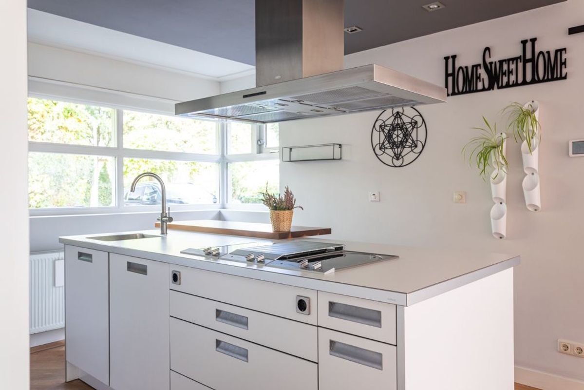 Laan van Kans 26 Photo Blur 10