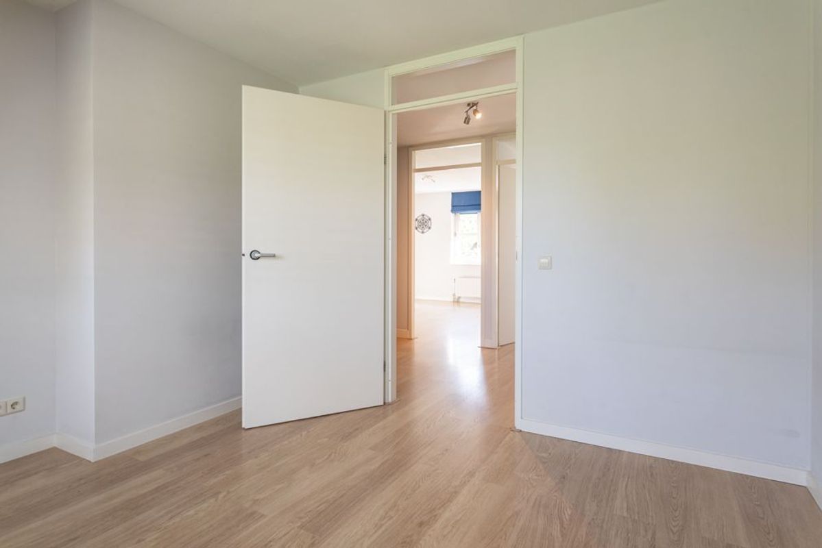 Laan van Kans 26 Photo Blur 30