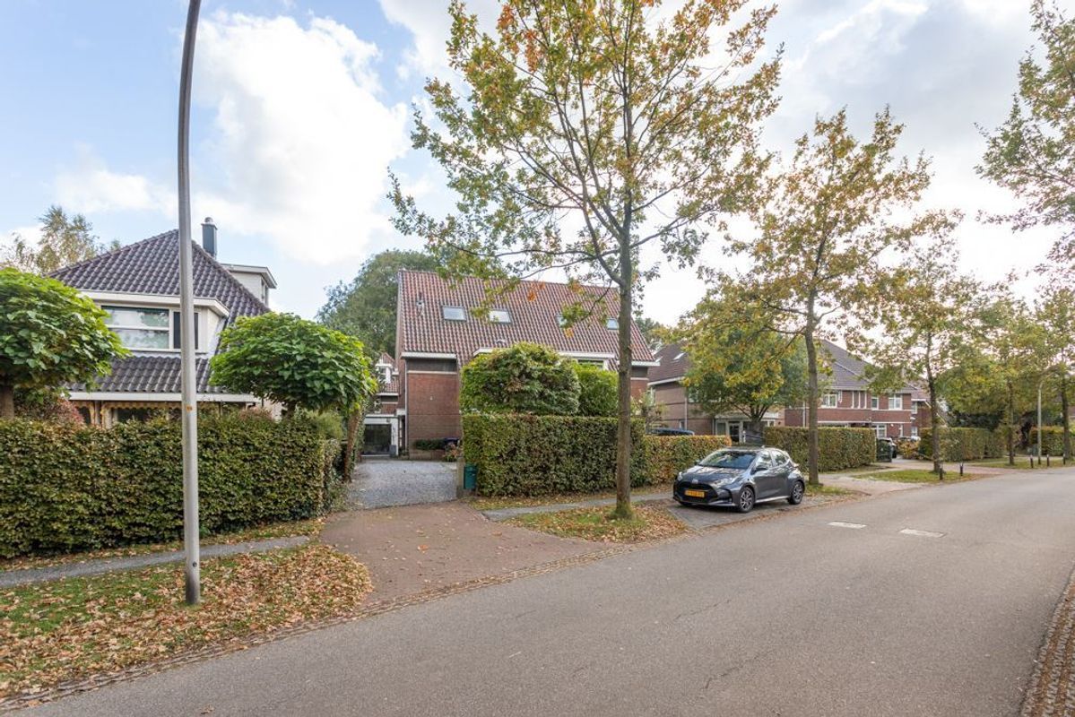 Laan van Kans 26 Photo Blur 50