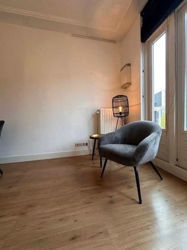 Weimarstraat 362-B Photo Blur 5