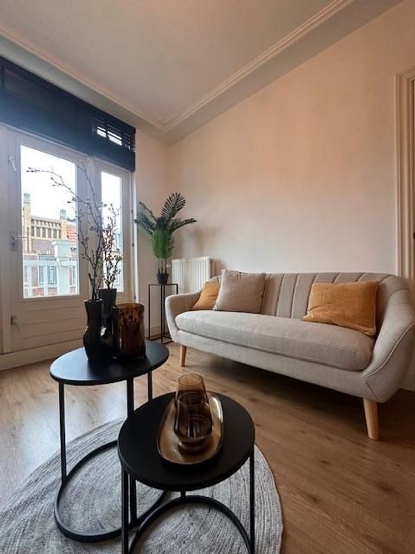 Weimarstraat 362-B Photo Blur 4